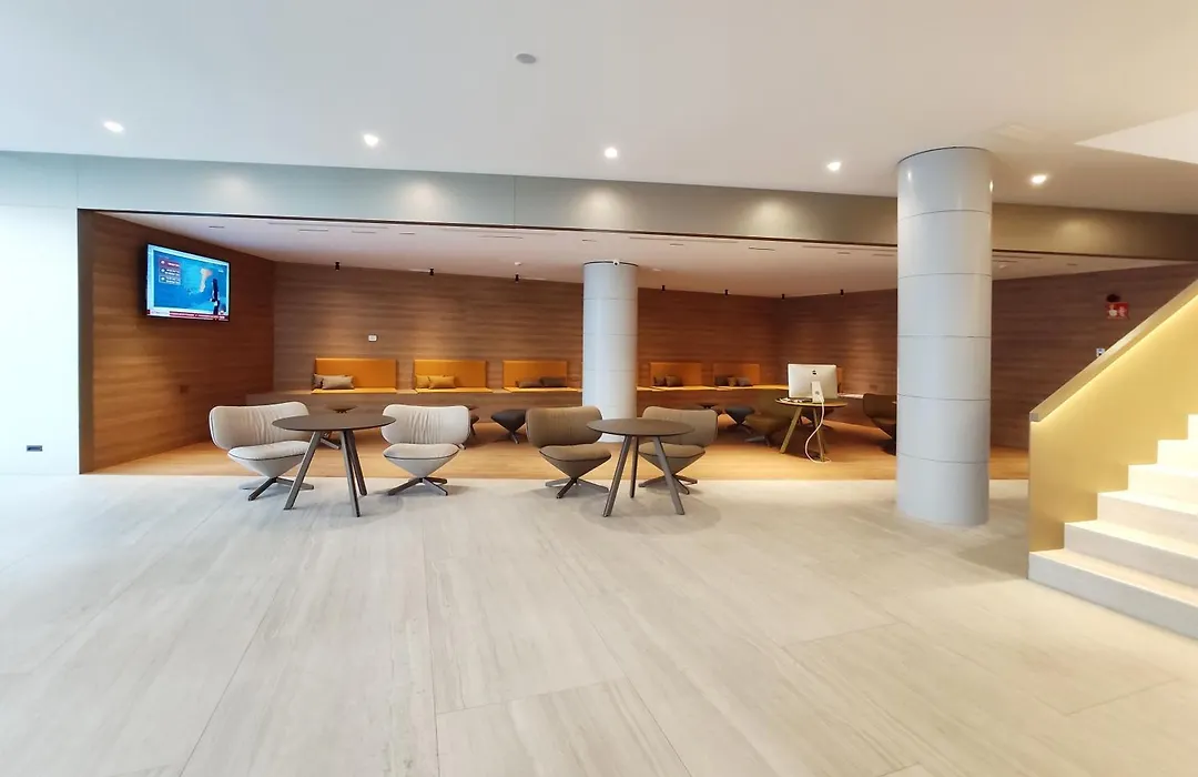 Hotel Macia Sevilla Kubb-1
